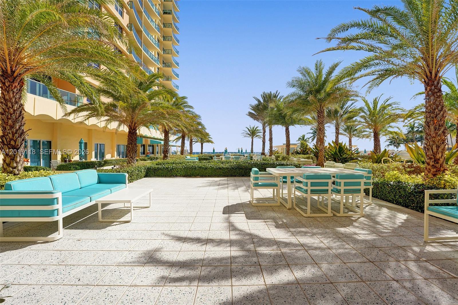 WAVE CONDO - Residential Lease