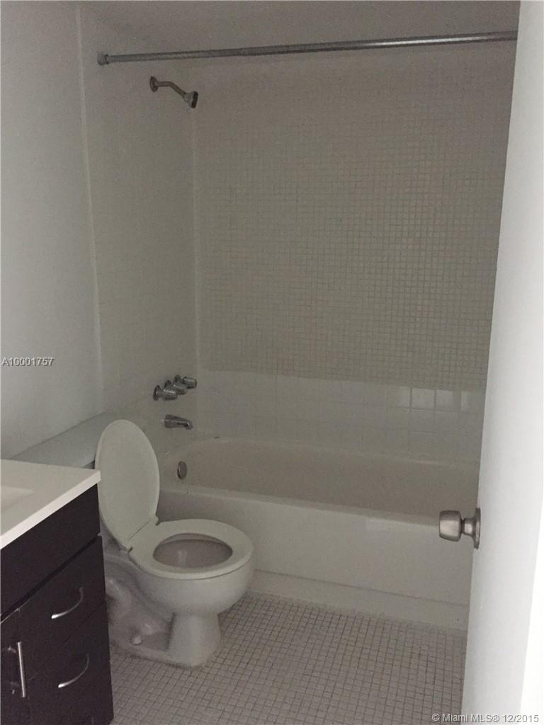 MONTECARLO CONDO - Residential Lease