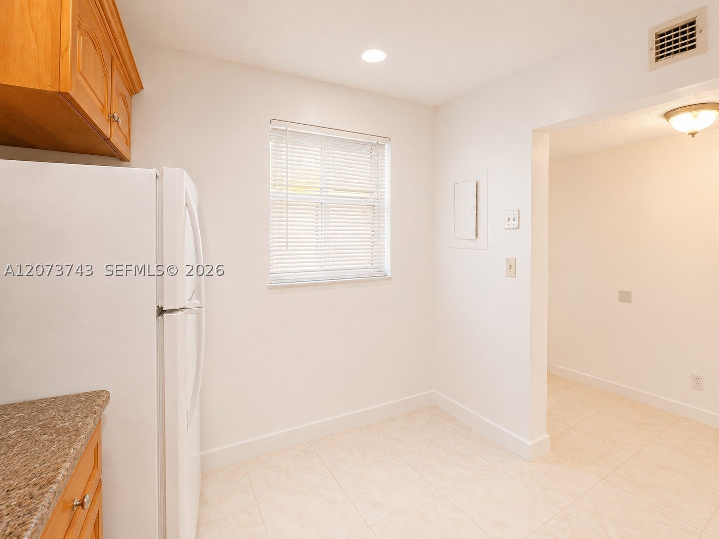 724 NE 4th St 5