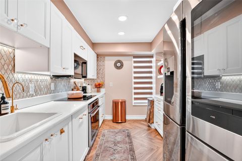 Tiny photo for 1455 West Ave #501, Miami Beach, FL 33139 (MLS # A12011744)