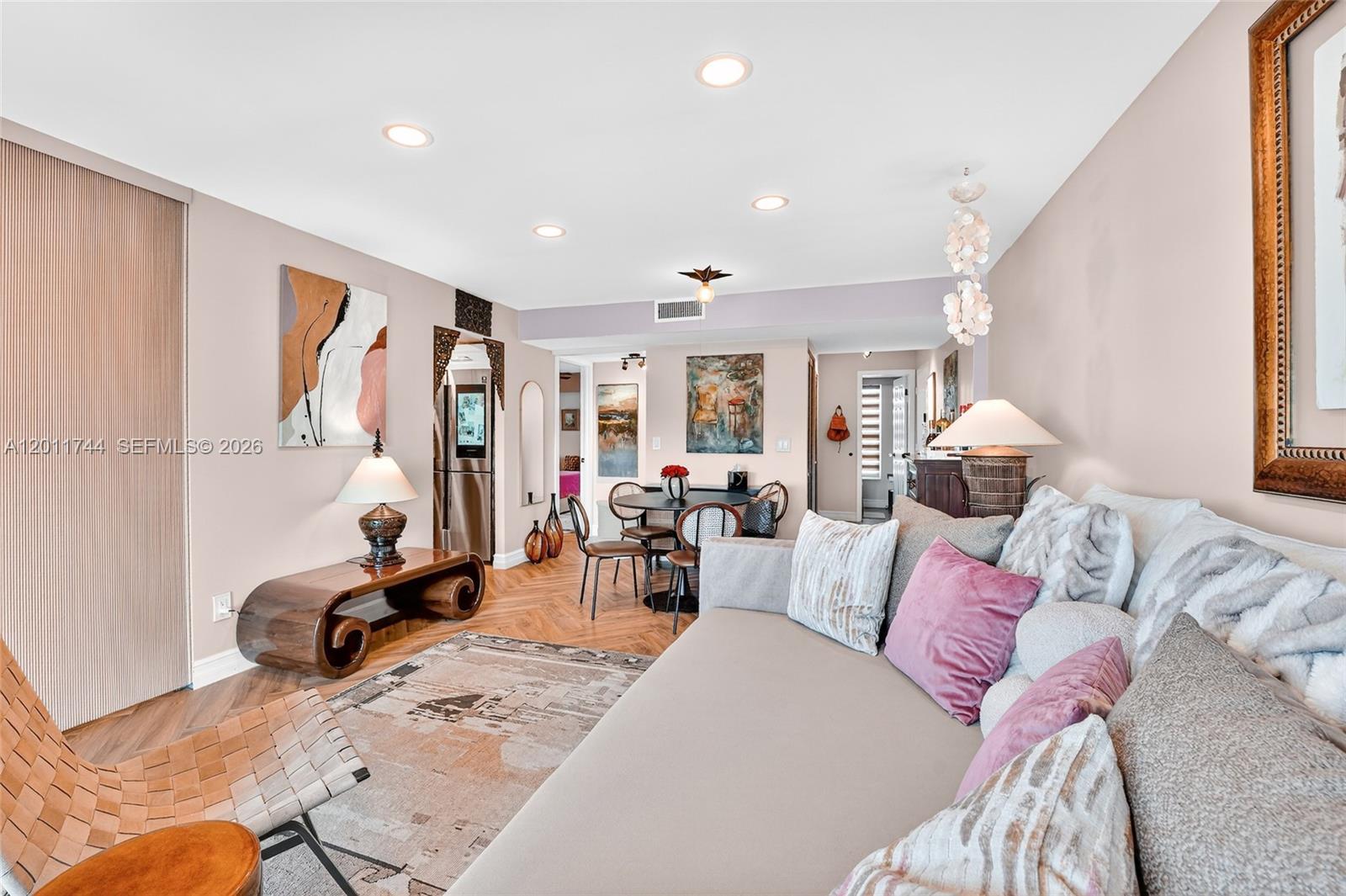 BAYSHORE TERRACE CONDO - Residential