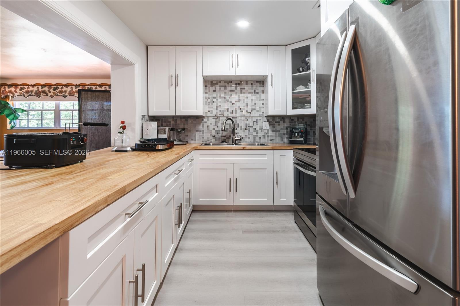 LAKEWOOD ESTS - Residential