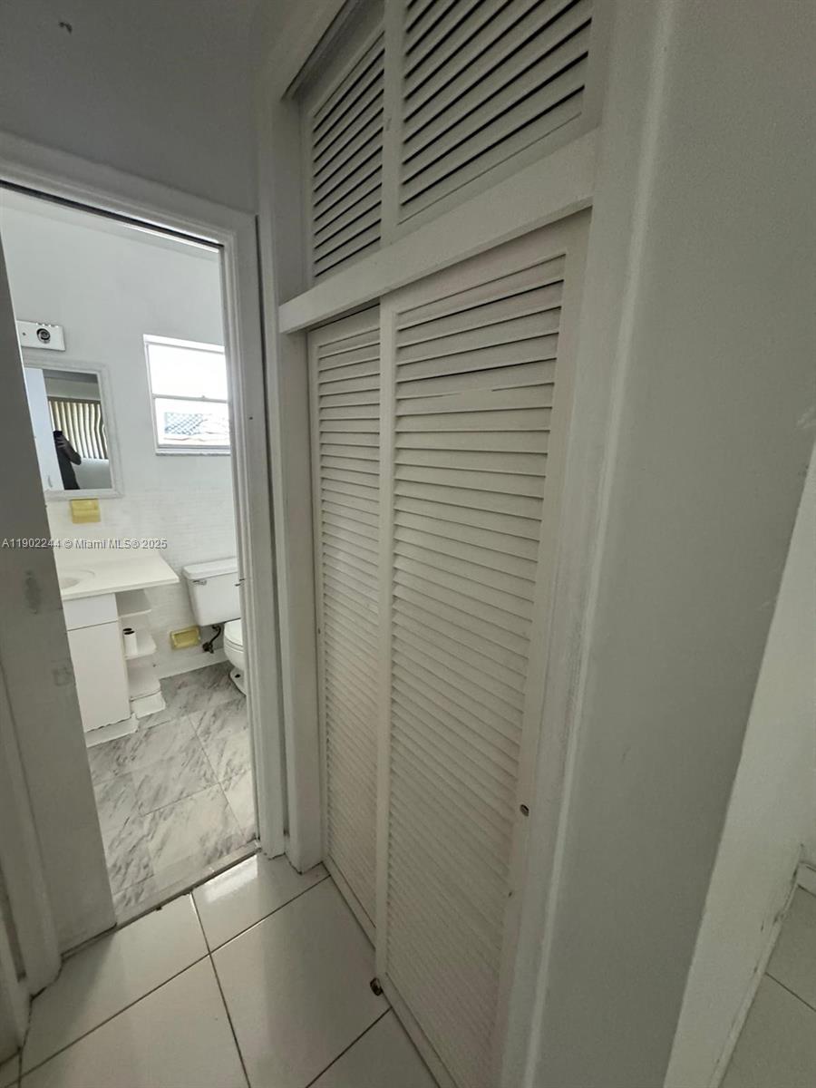 BISC LAKE GARDENS CONDO N - Residential