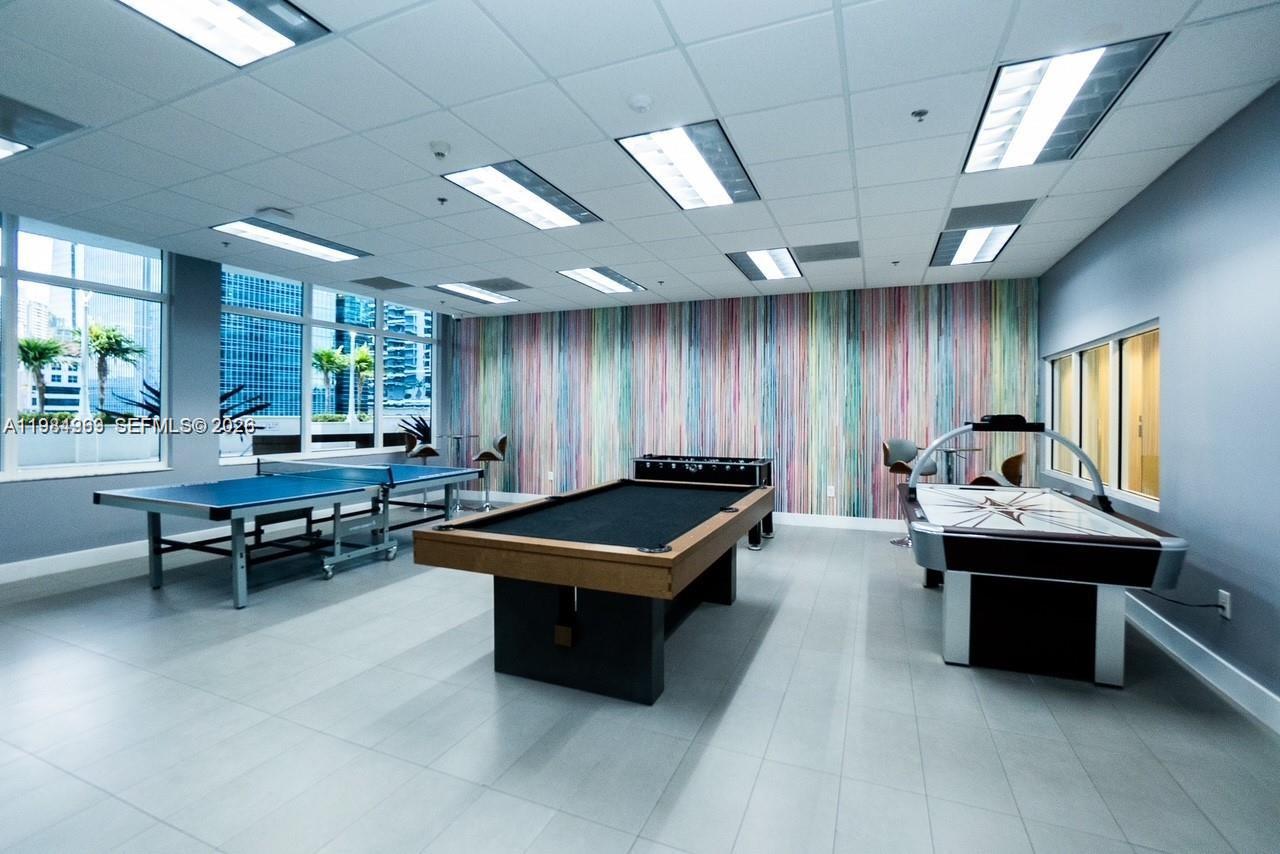 THE CLUB AT BRICKELL BAY - Residential