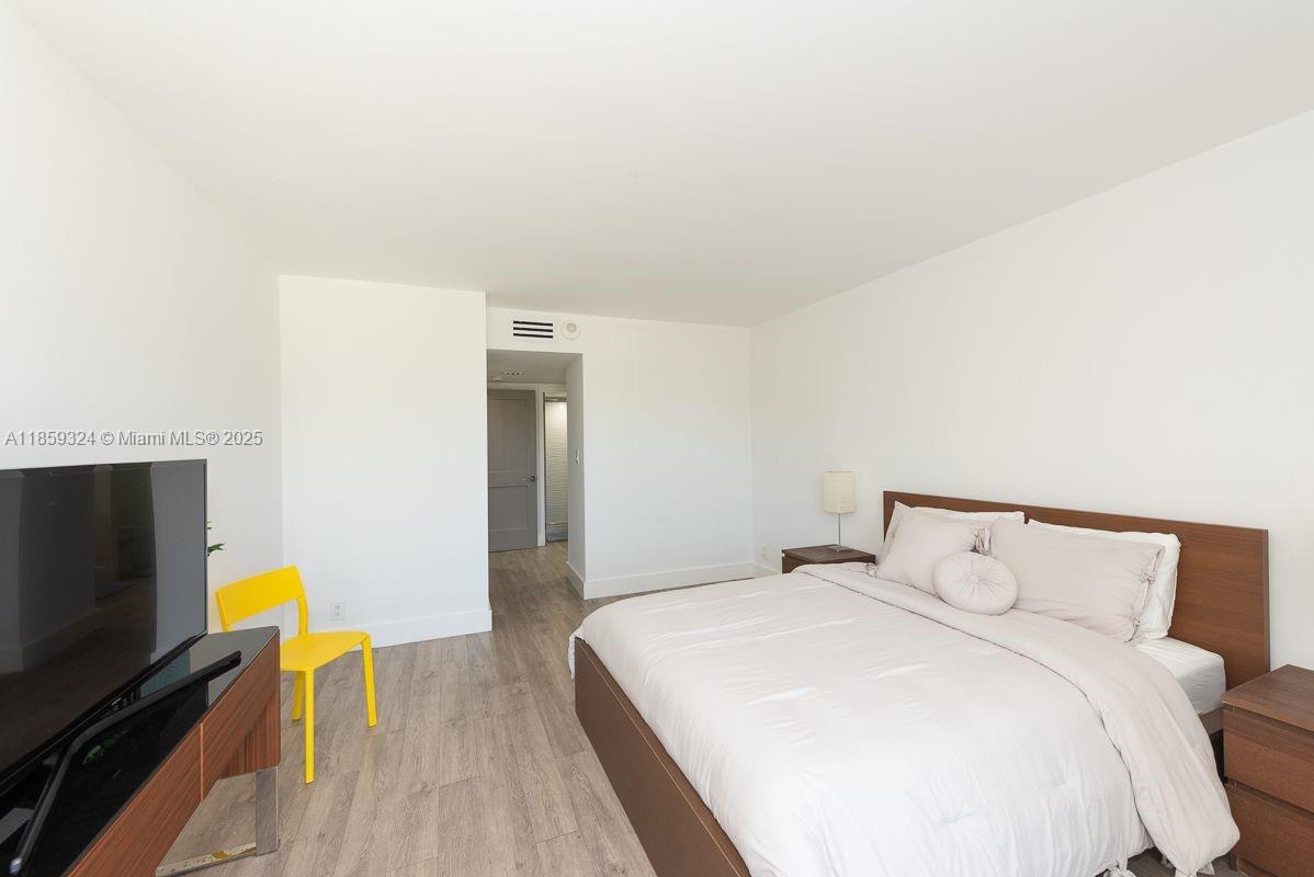 ARLEN HOUSE EAST CONDO - Residential