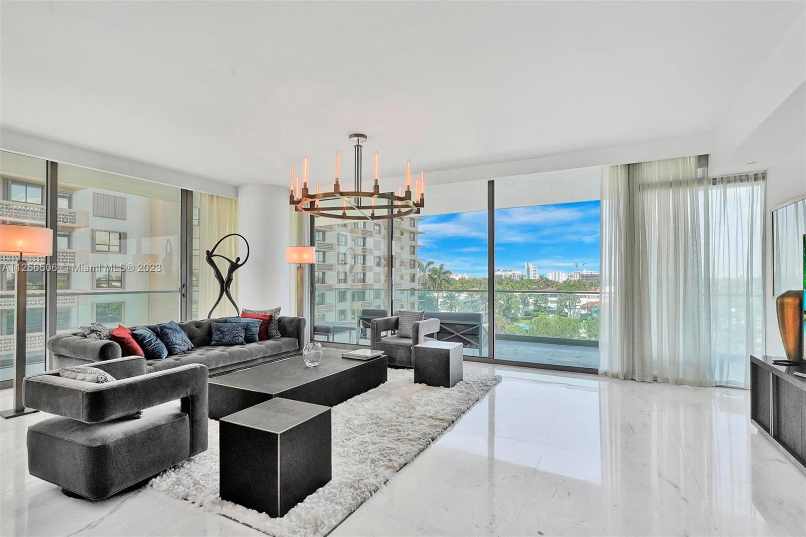 OCEANA BAL HARBOUR - Residential