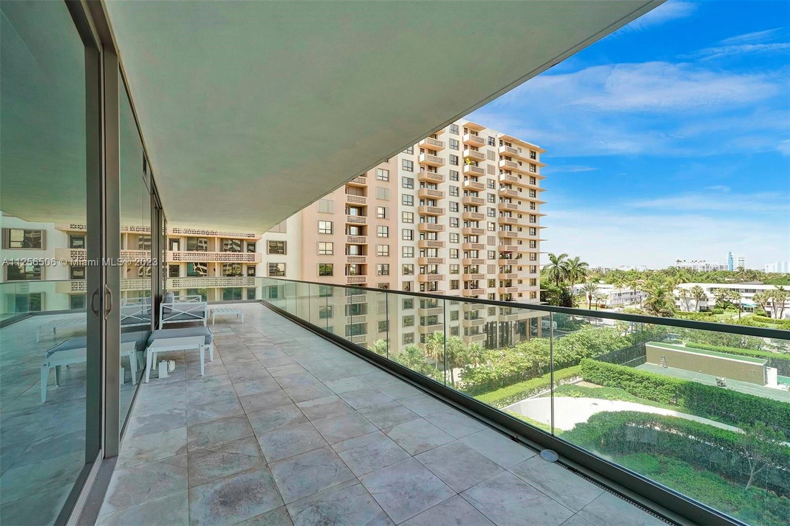 OCEANA BAL HARBOUR - Residential