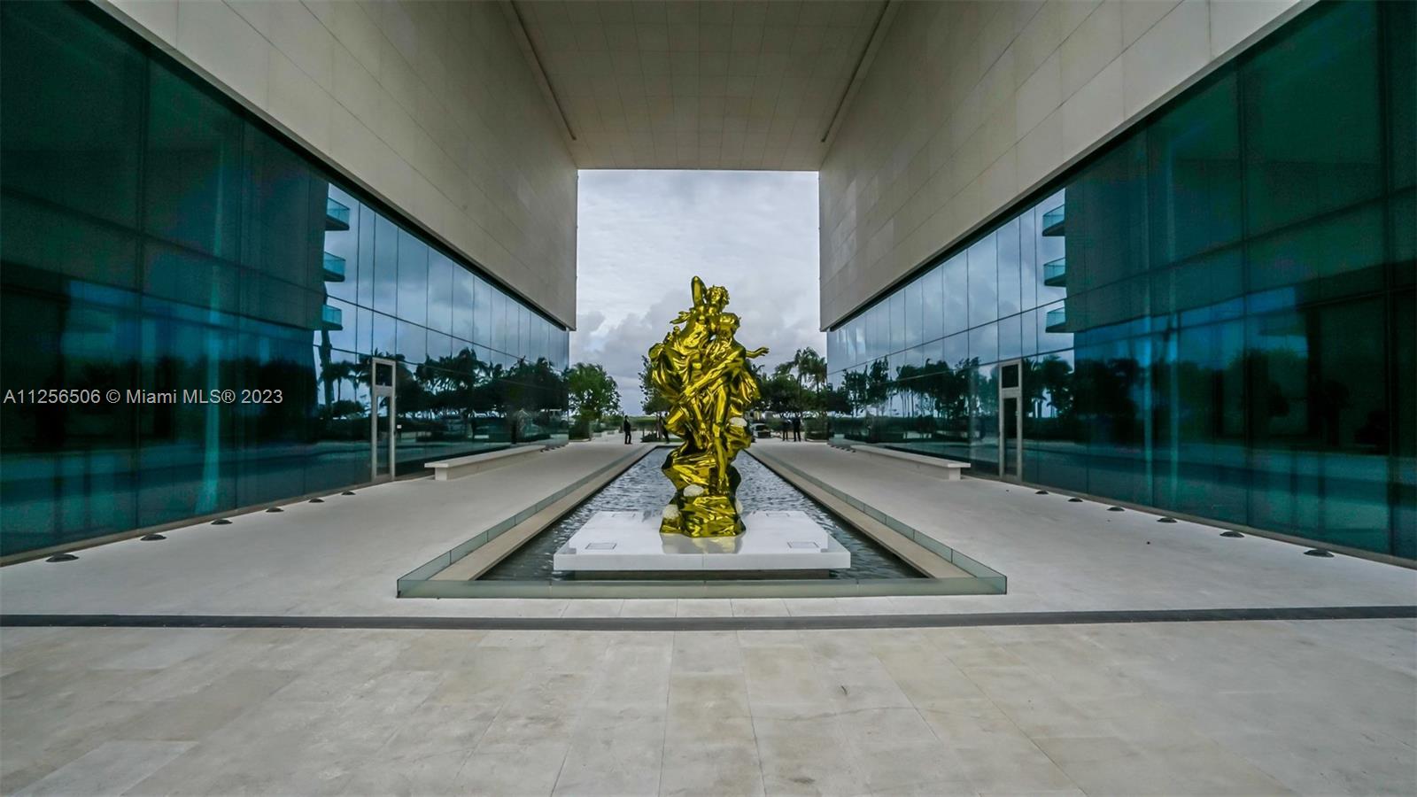 OCEANA BAL HARBOUR - Residential