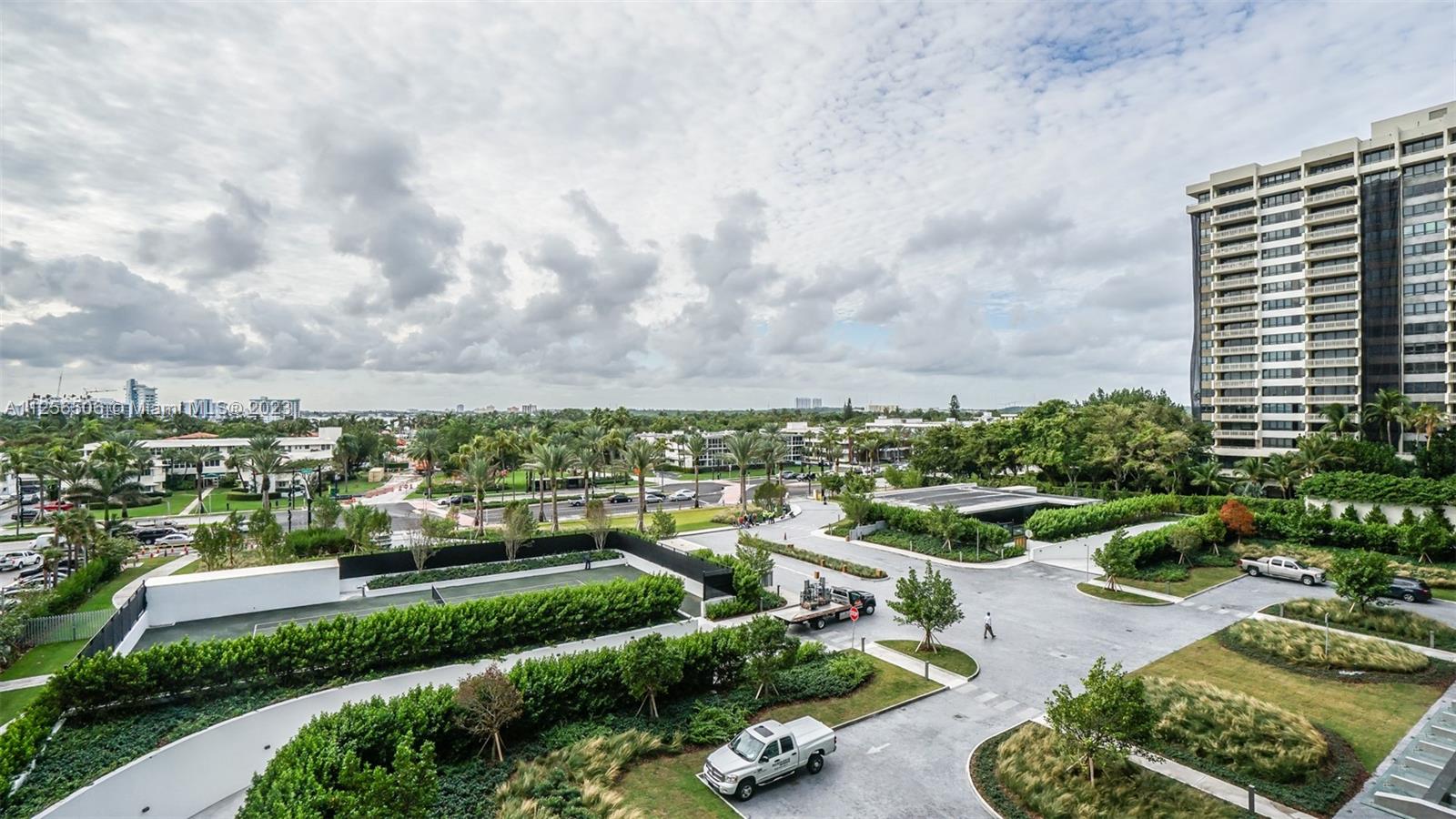 OCEANA BAL HARBOUR - Residential