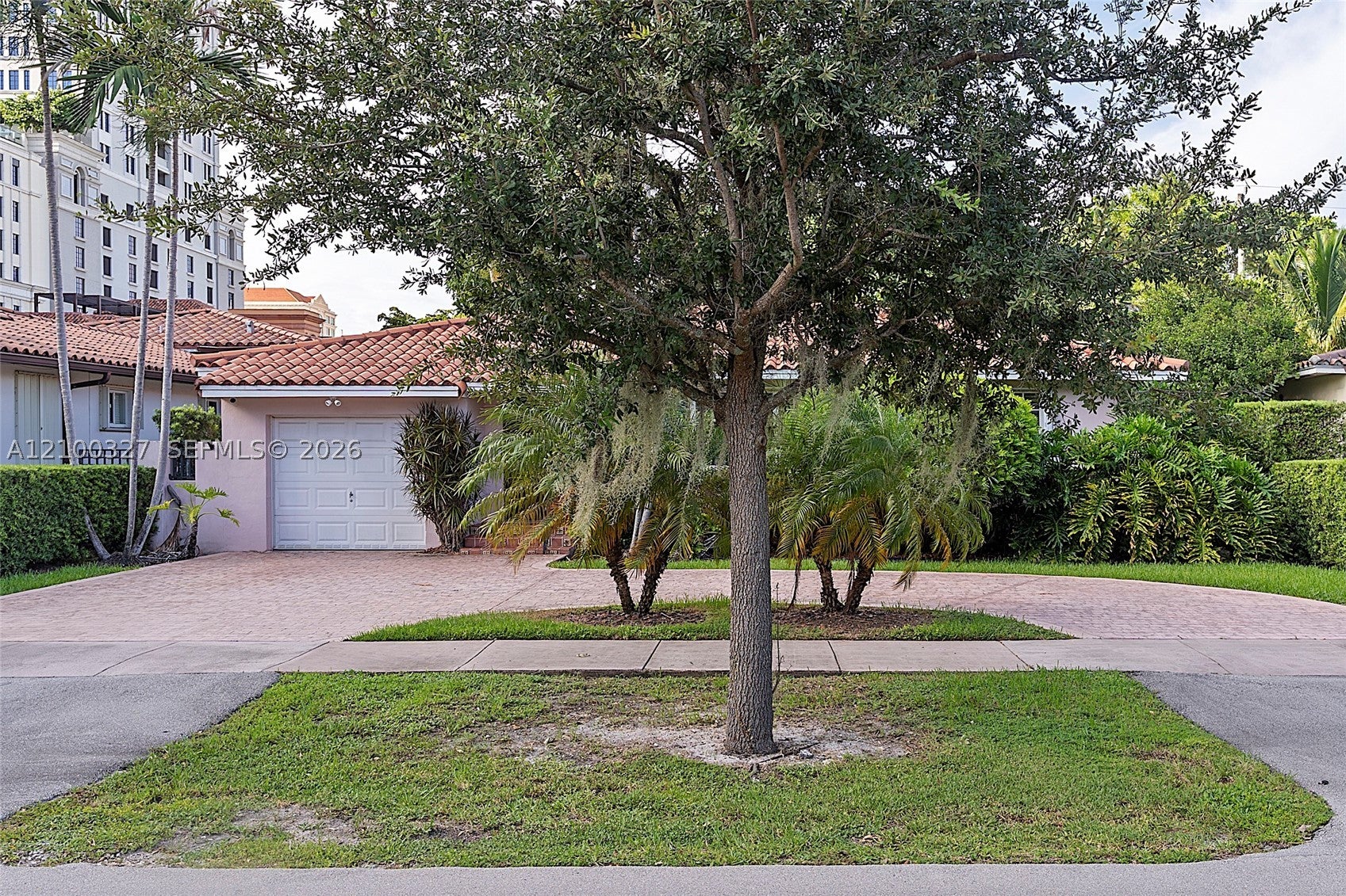 43 Malaga Ave 0