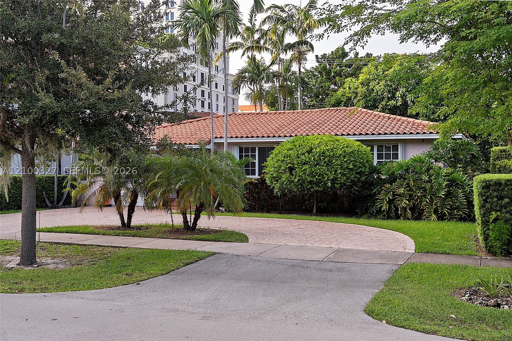 43 Malaga Ave 0