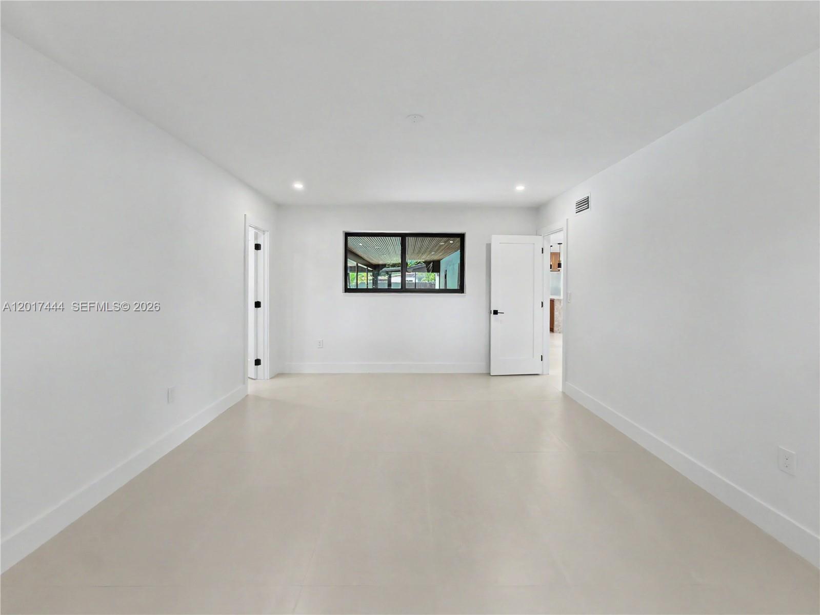 SOUTHWOOD - Residential