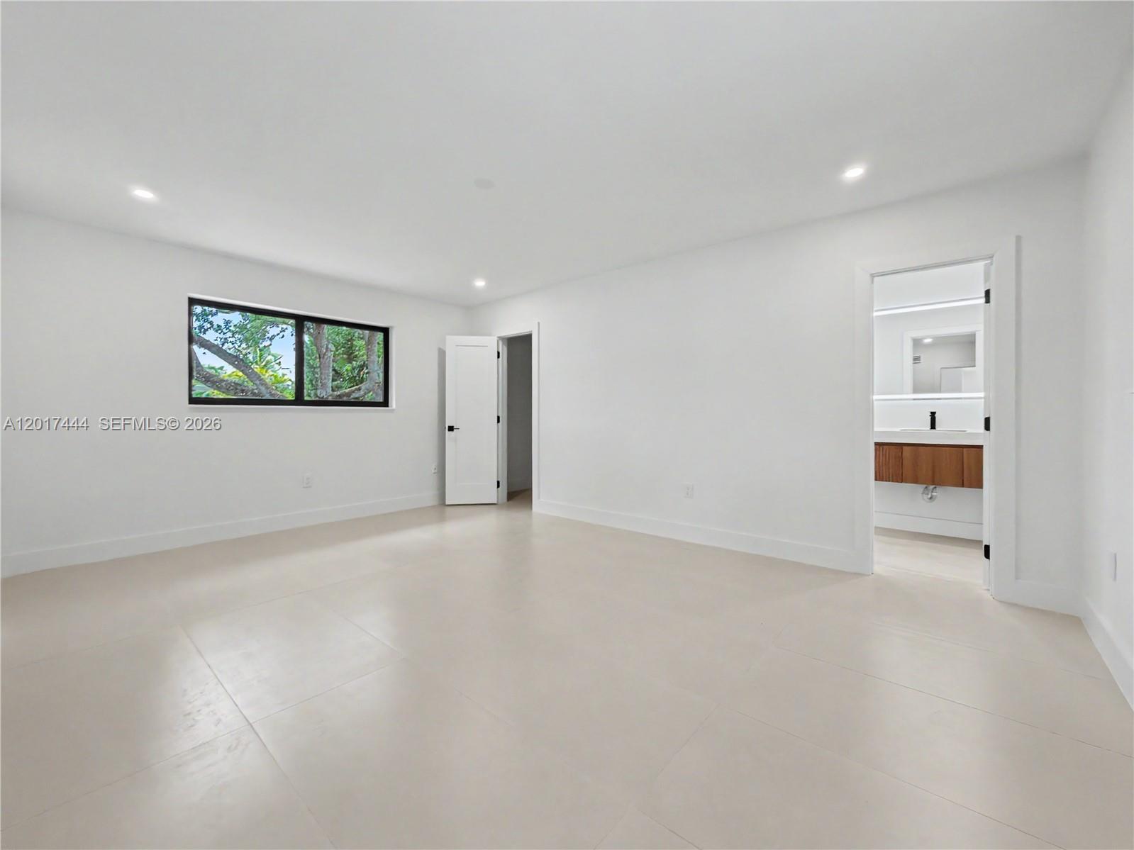 SOUTHWOOD - Residential
