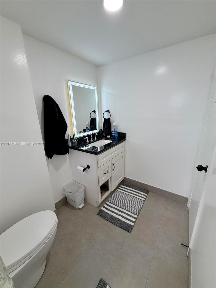 KENDALE LAKES TOWNHOUSE C - Residential