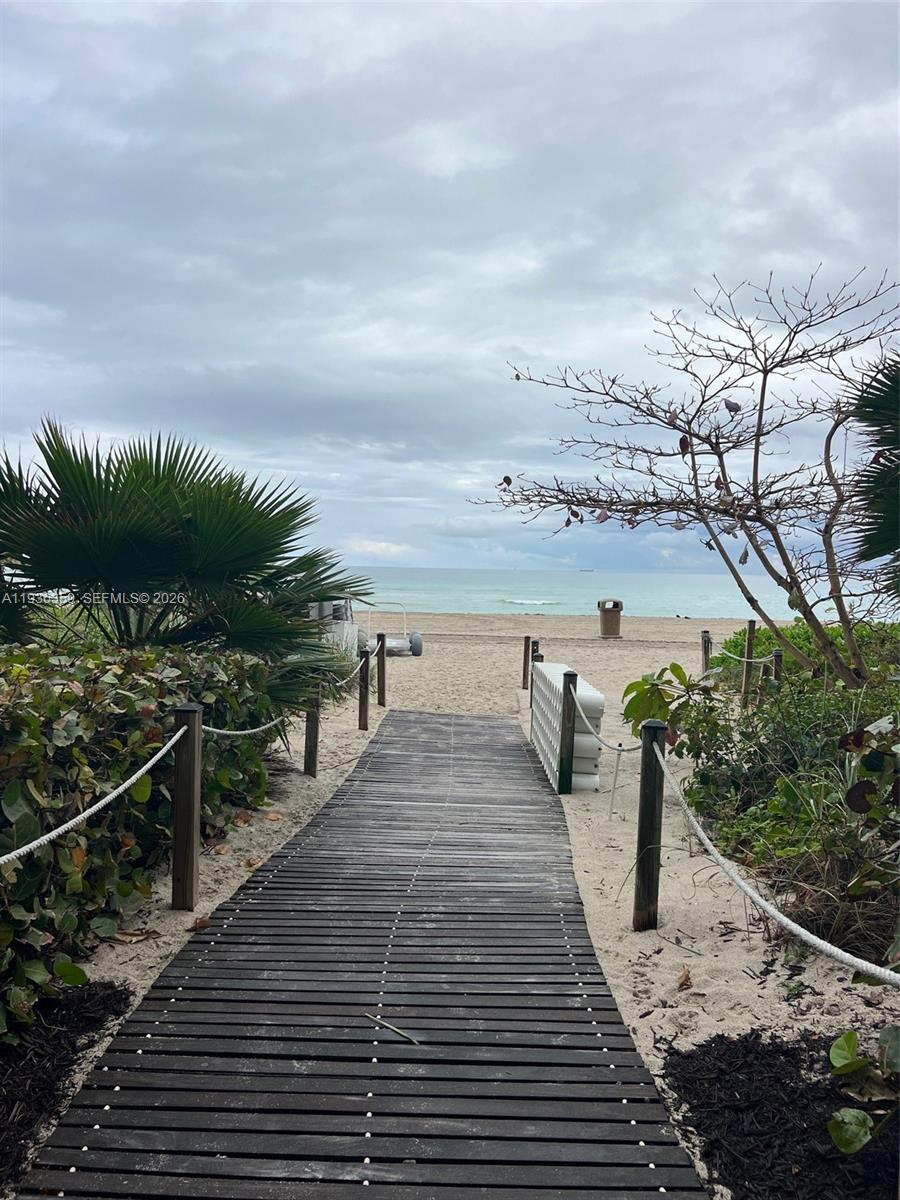 TDR TOWER III CONDO - Residential