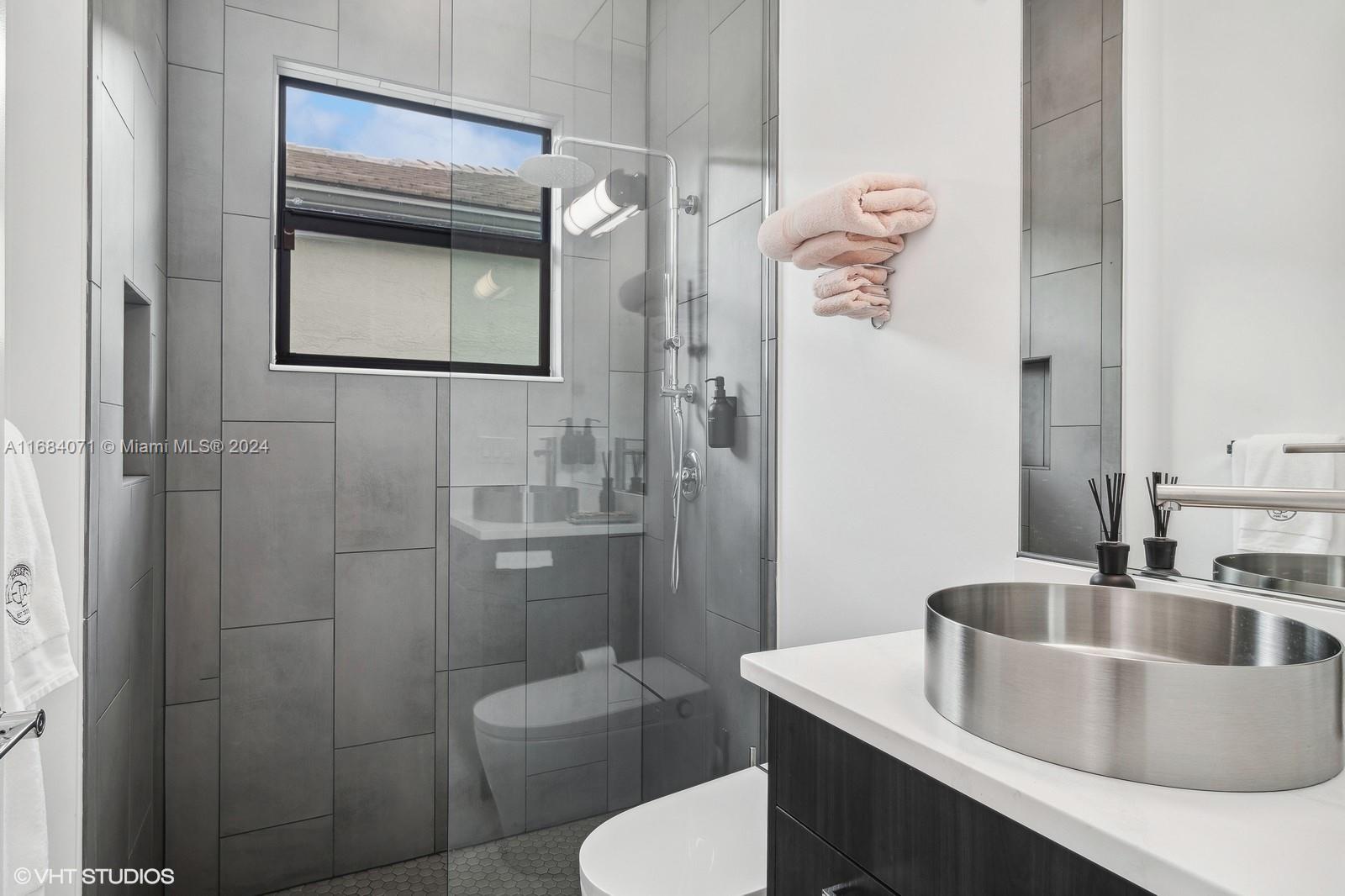 RIVERLAND PARCEL B - PLAT - Residential
