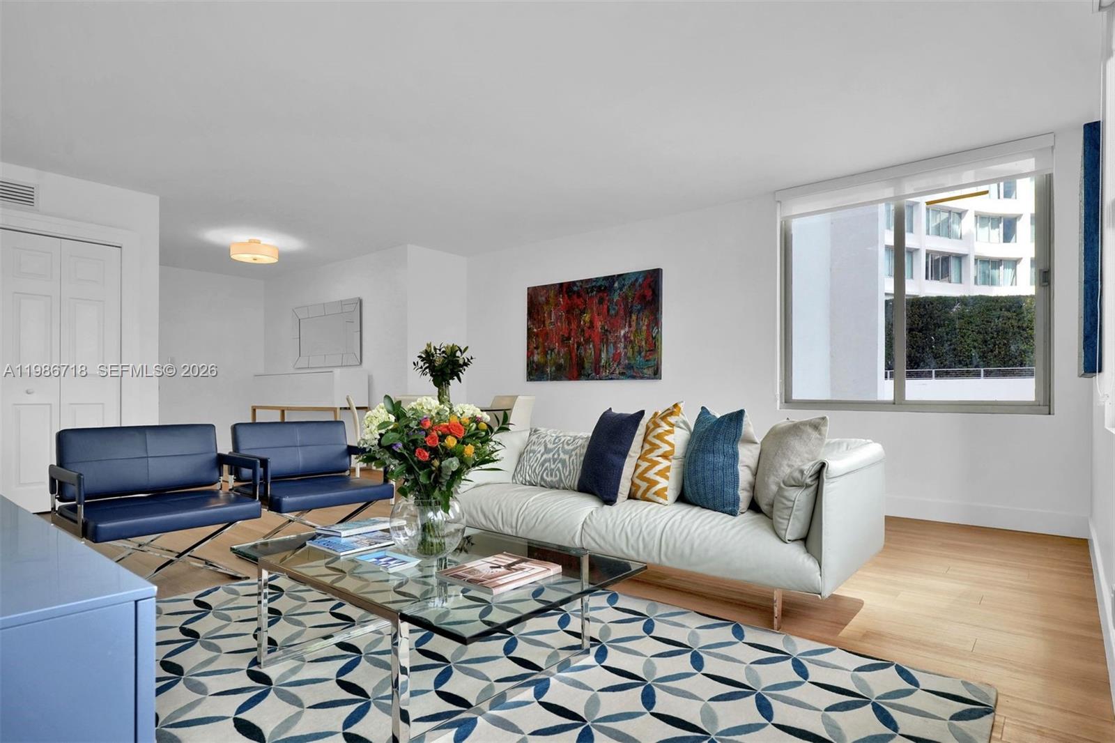 MIRADOR 1000 CONDO - Residential