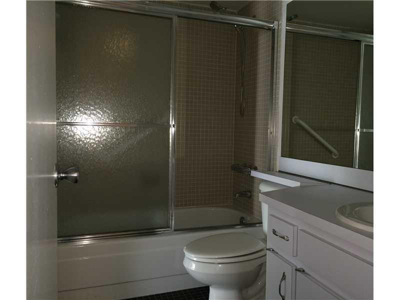 RHODES AMD PLAT - Residential Lease
