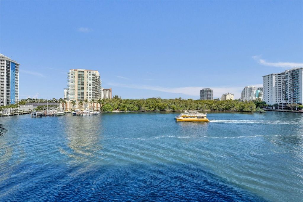 Photo of 936 Intracoastal Dr #4F, Fort Lauderdale, FL 33304 (MLS # A12014697)