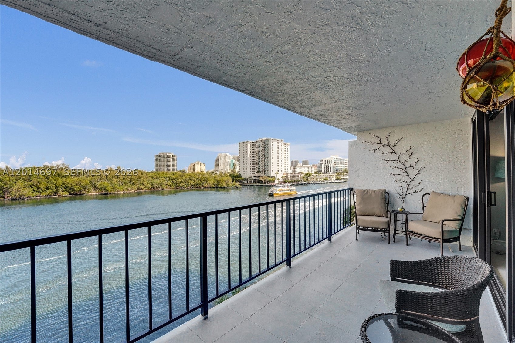 936 Intracoastal Dr