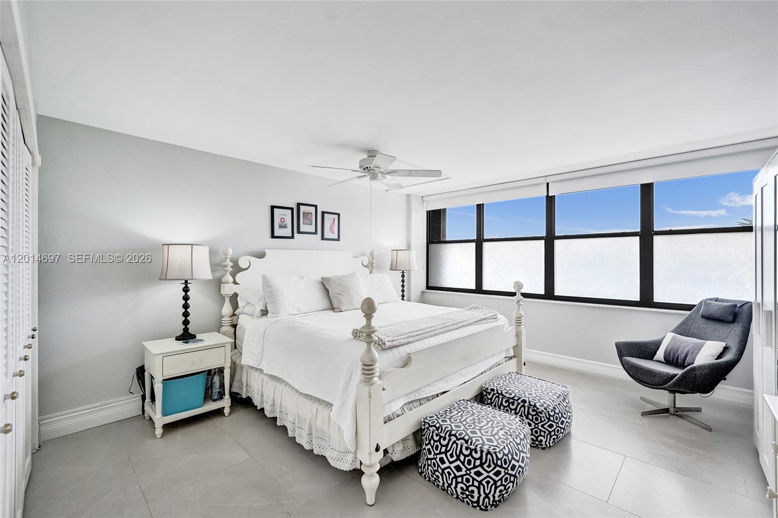 CORINTHIAN ON THE INTRACO - Residential