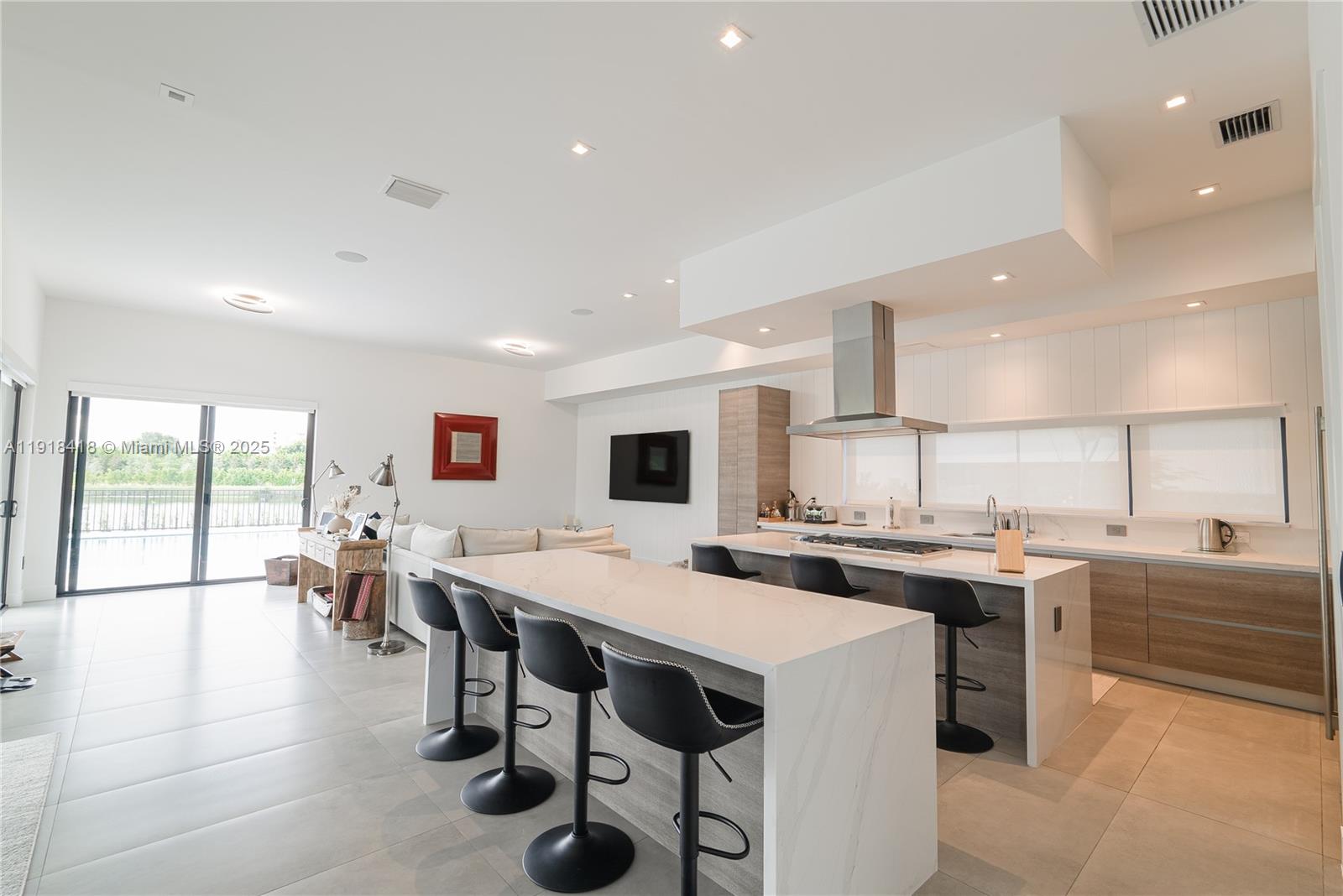 WESTON ESTATES - Residential