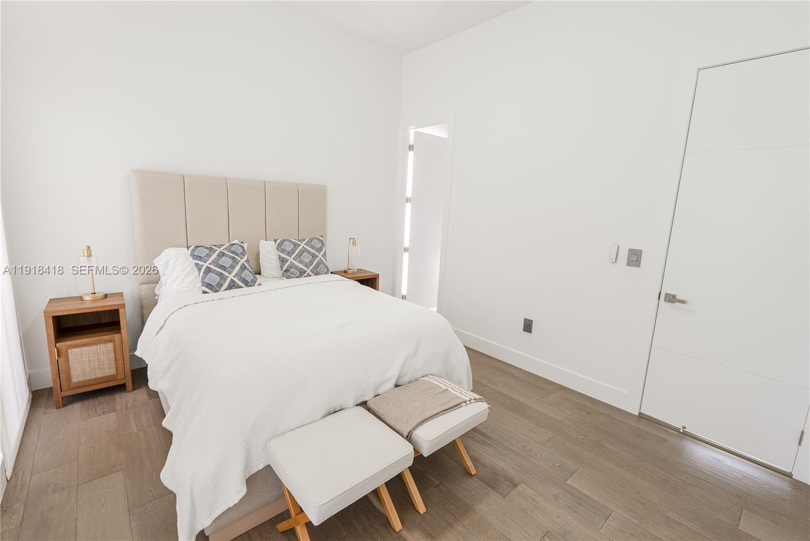 WESTON ESTATES - Residential