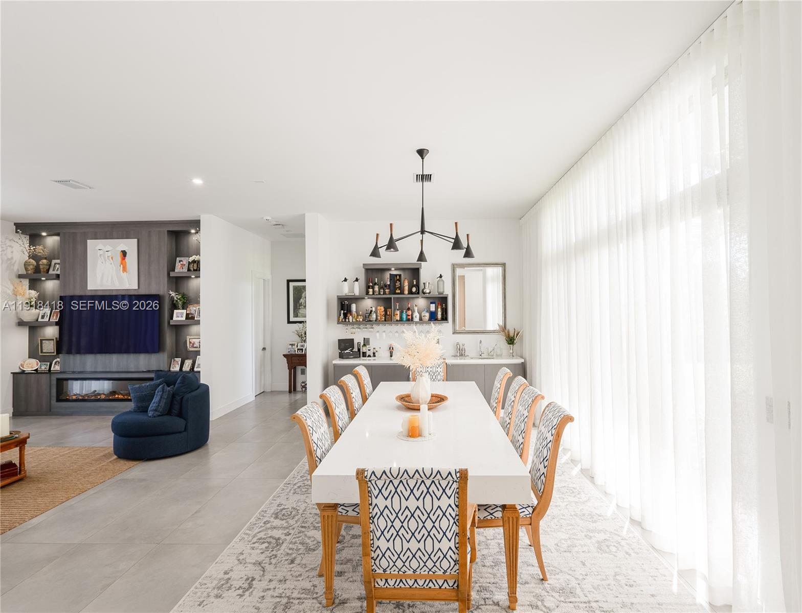 WESTON ESTATES - Residential