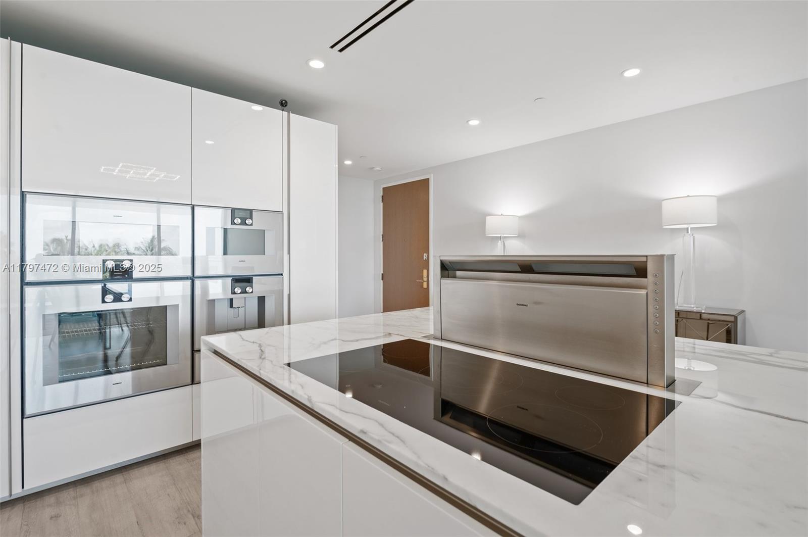 OCEANA BAL HARBOUR CONDO - Residential