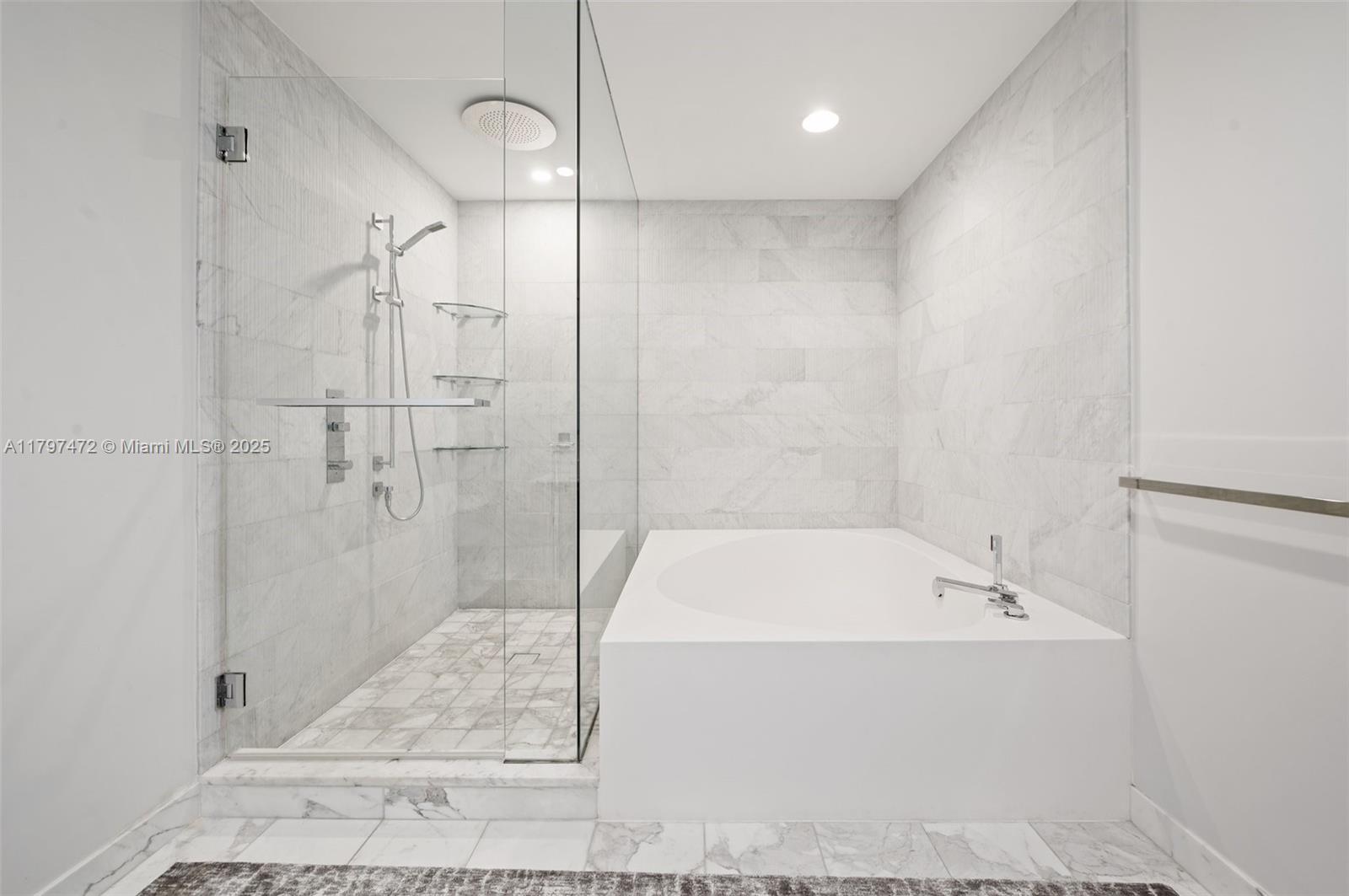 OCEANA BAL HARBOUR CONDO - Residential