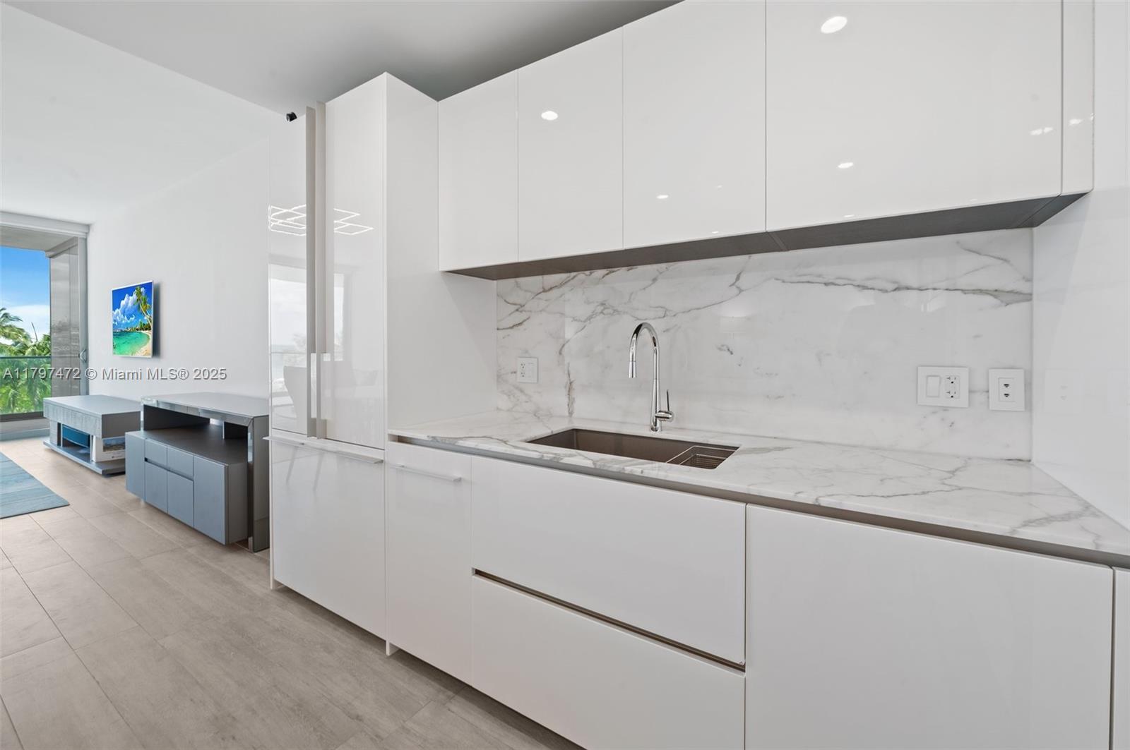 OCEANA BAL HARBOUR CONDO - Residential