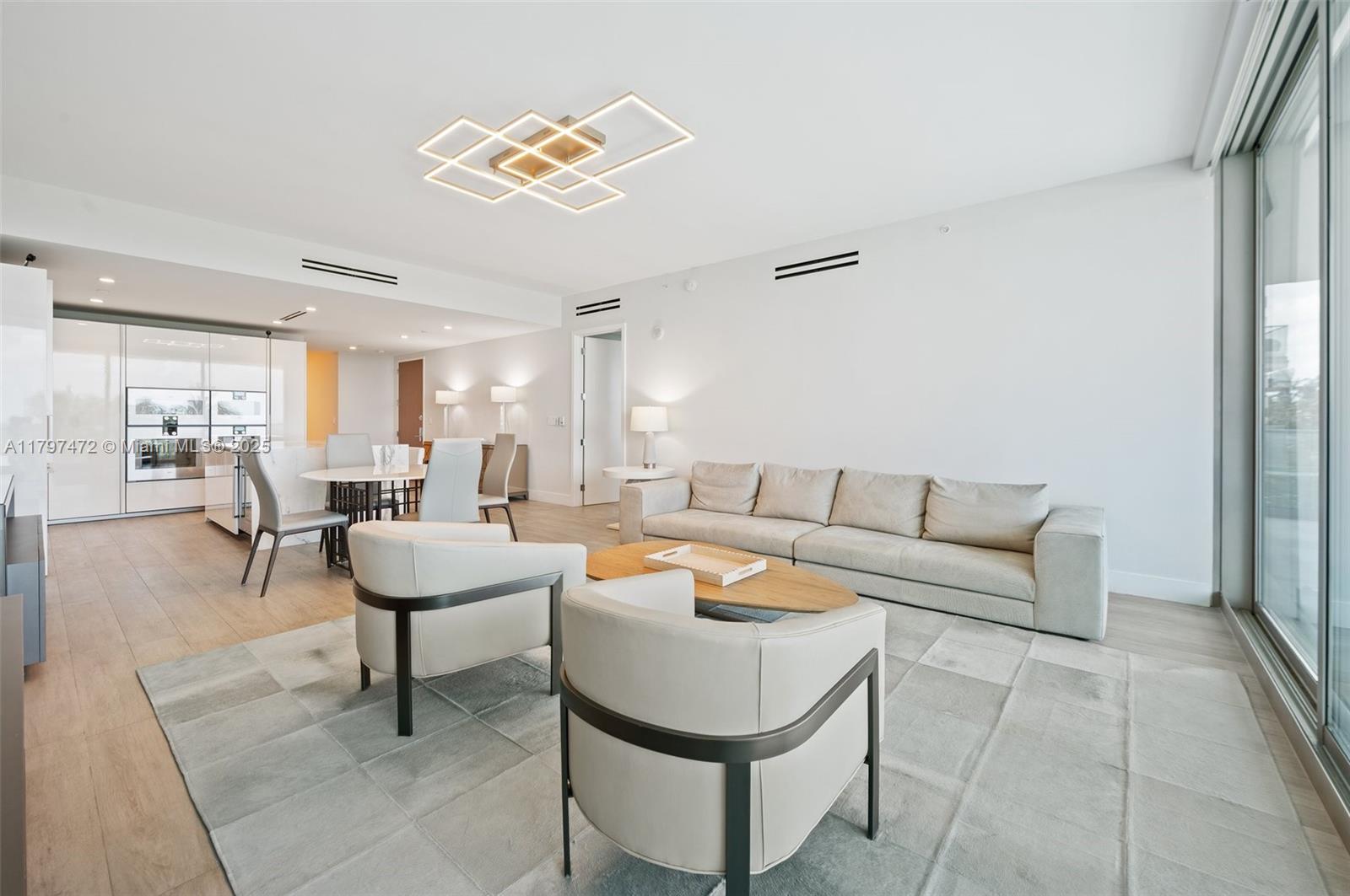 OCEANA BAL HARBOUR CONDO - Residential