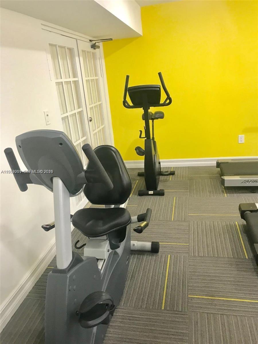 MEDITERRANEAN VILLAS COND - Residential