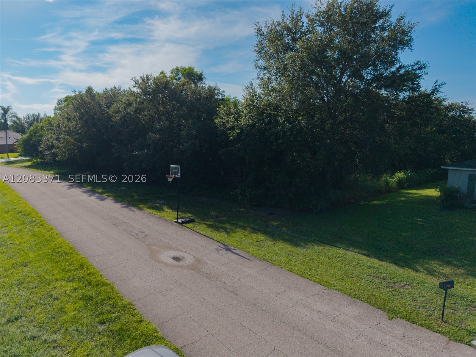 265 N Wakefield Cir
