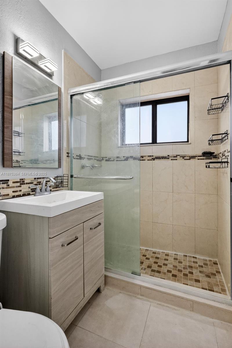 MCALLISTER TERR - Residential