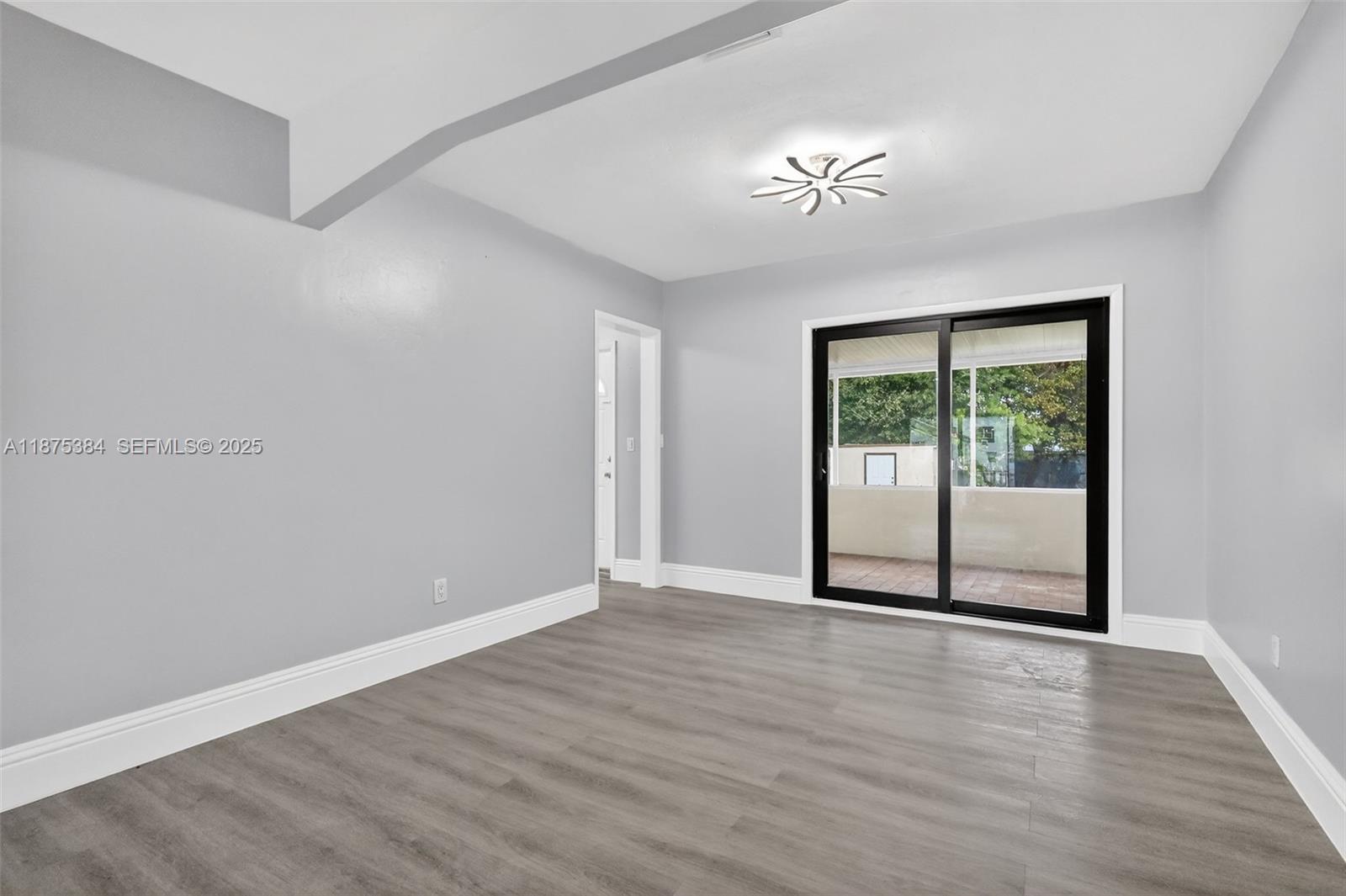 MCALLISTER TERR - Residential