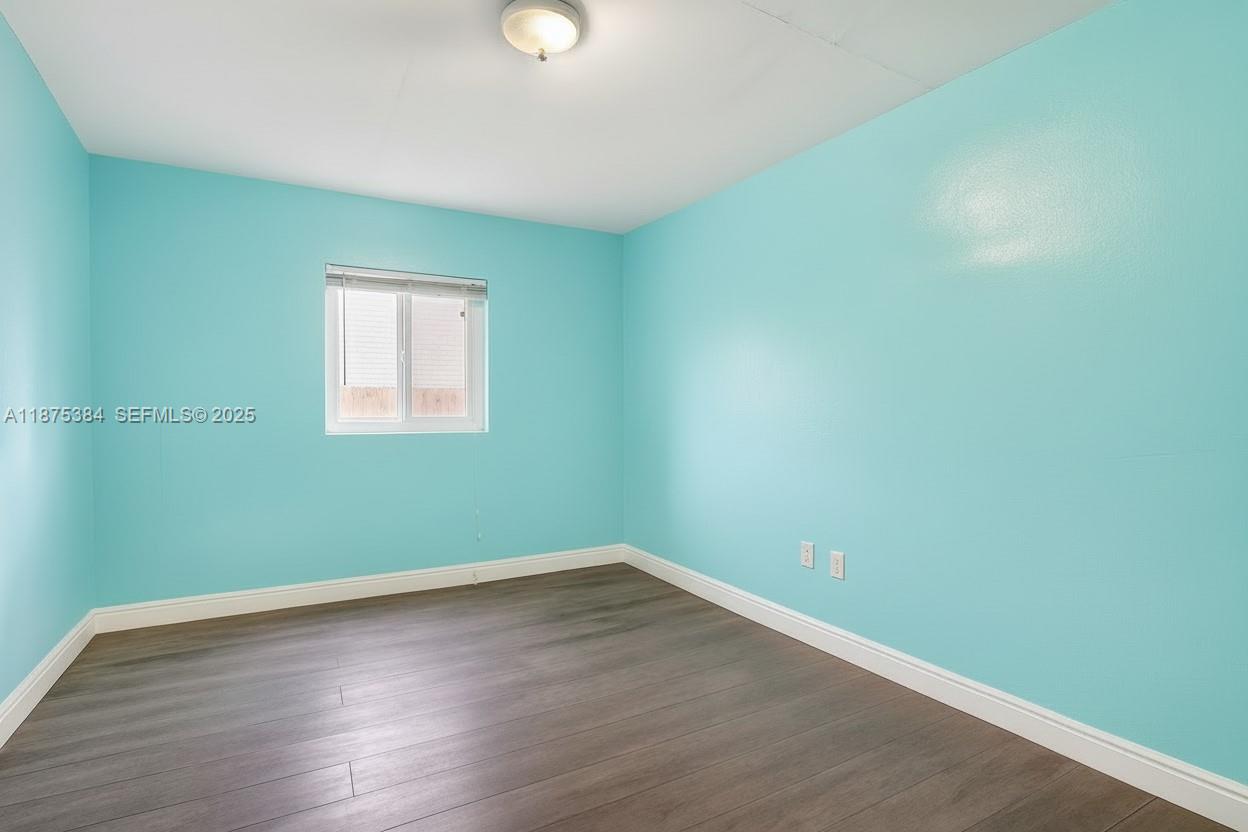 MCALLISTER TERR - Residential