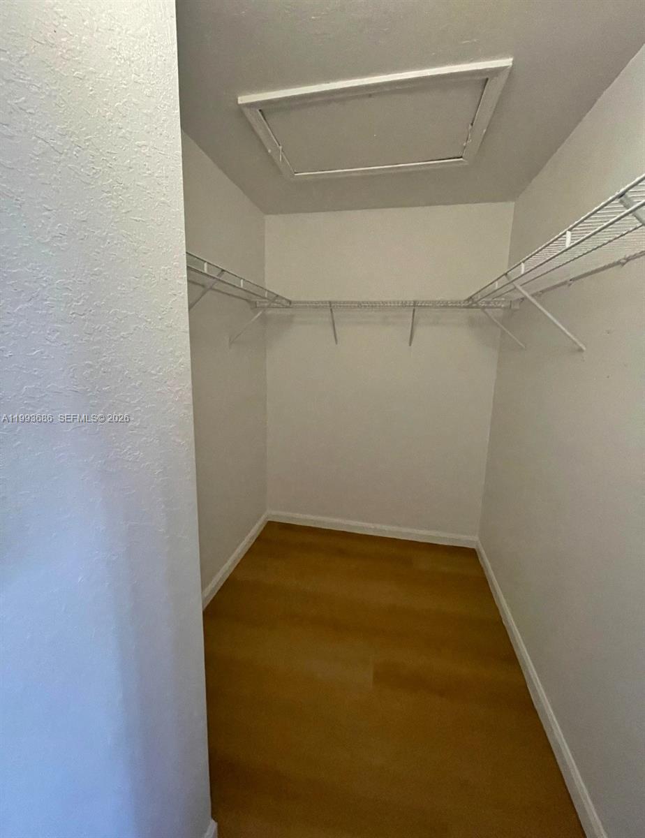 SHOMA TOWNHOMES AT KEYSCO - Residential Lease