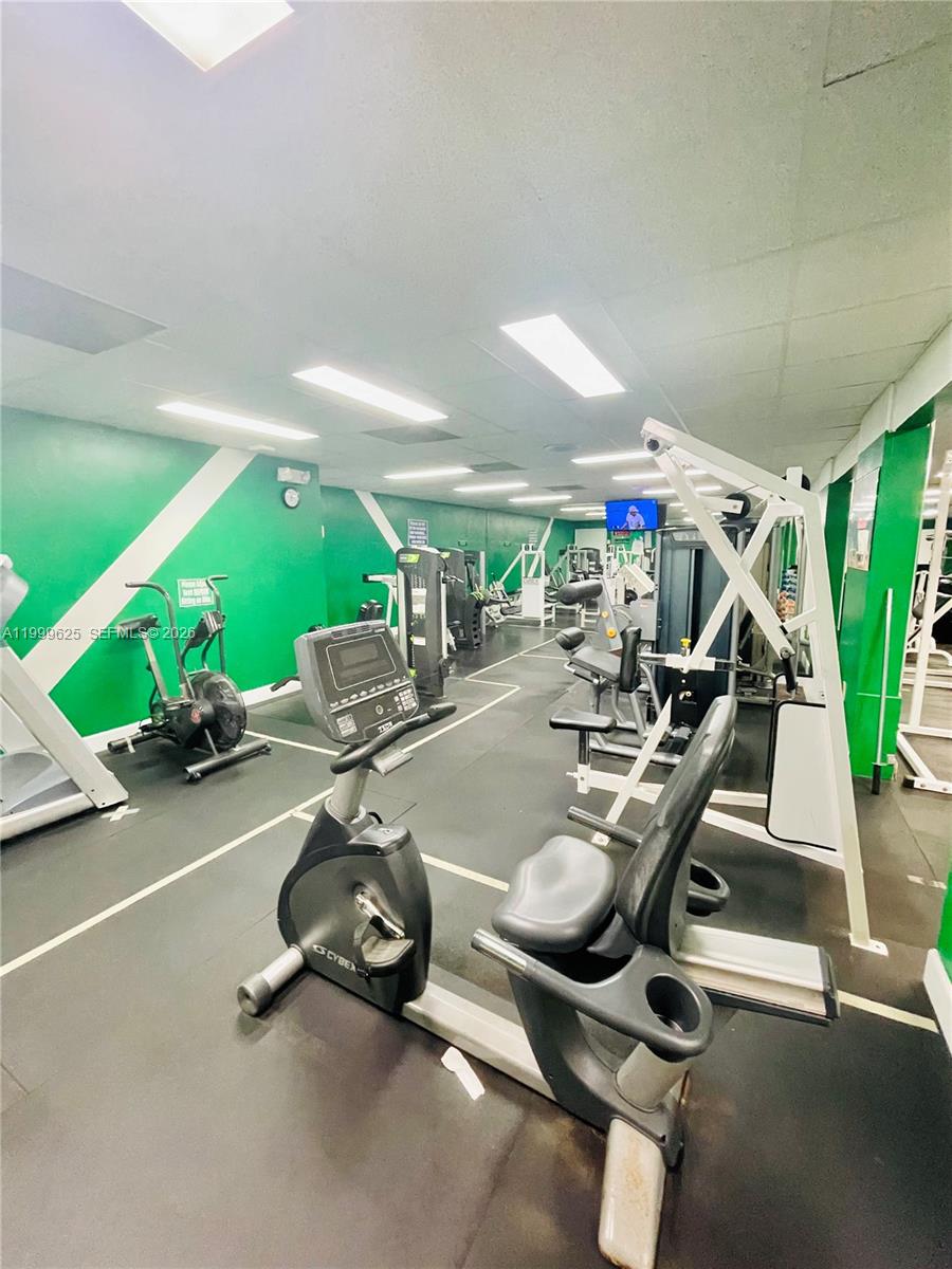 BAYPORT VILLAGE C CONDO - Residential