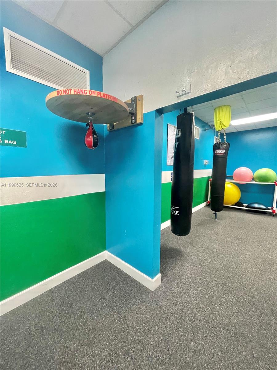 BAYPORT VILLAGE C CONDO - Residential