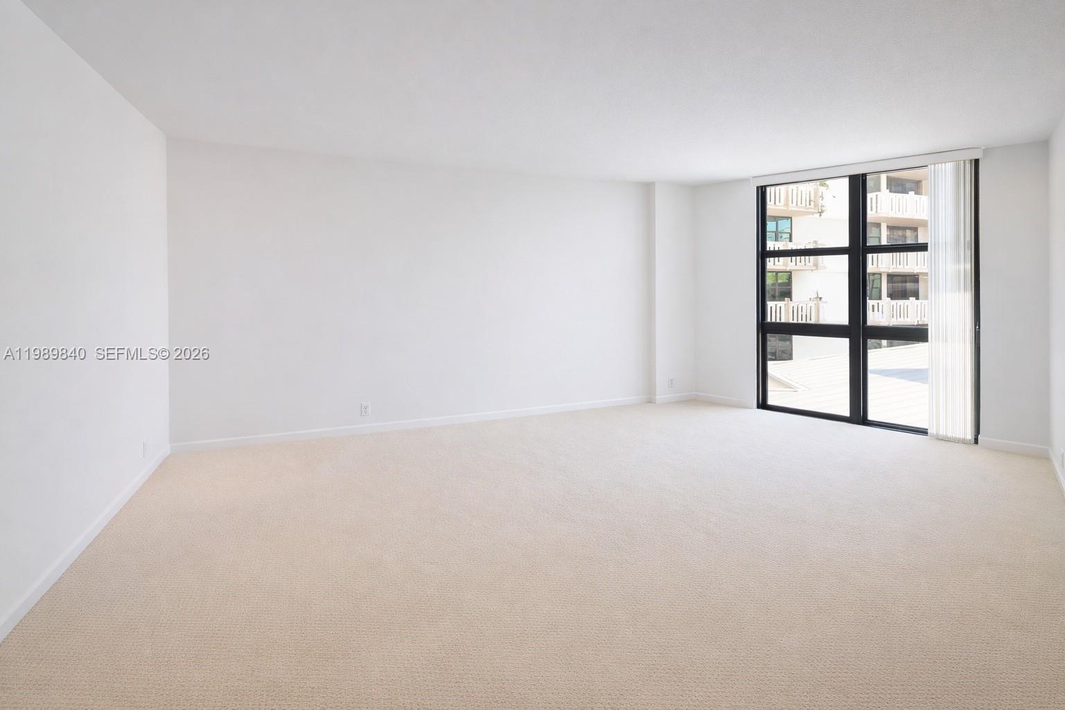 TOWERS OF KEY BISCAYNE CO - Residential