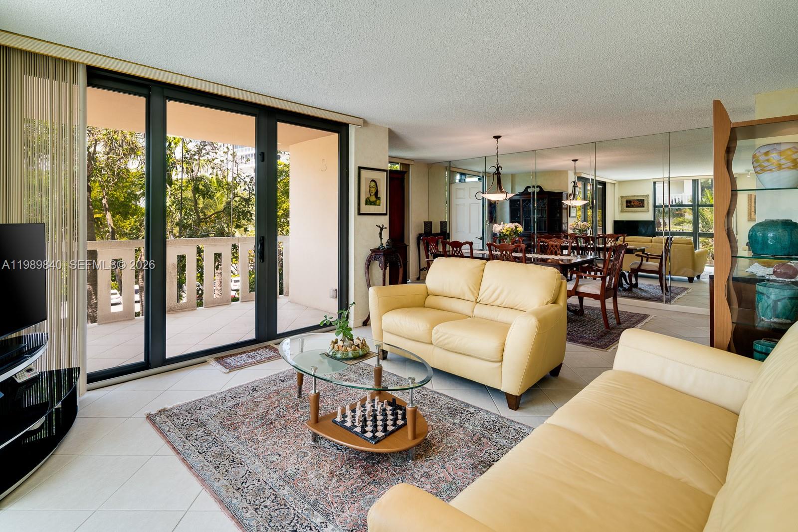 TOWERS OF KEY BISCAYNE CO - Residential