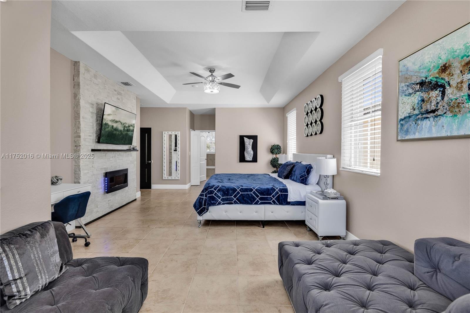 CAMINO REAL ESTATES - Residential