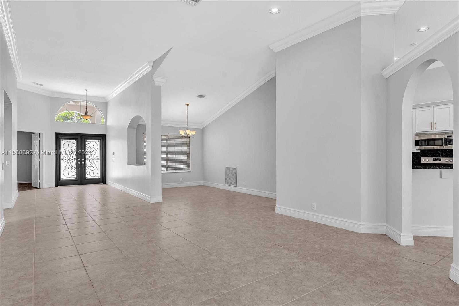 SECTOR 4 - Residential Lease