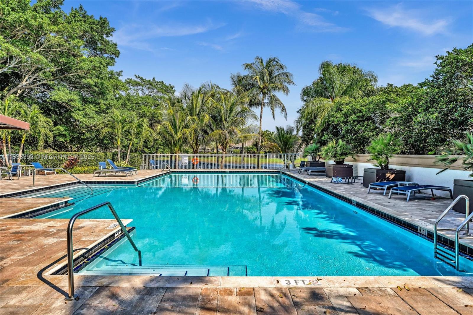 SECTOR 4 - Residential Lease