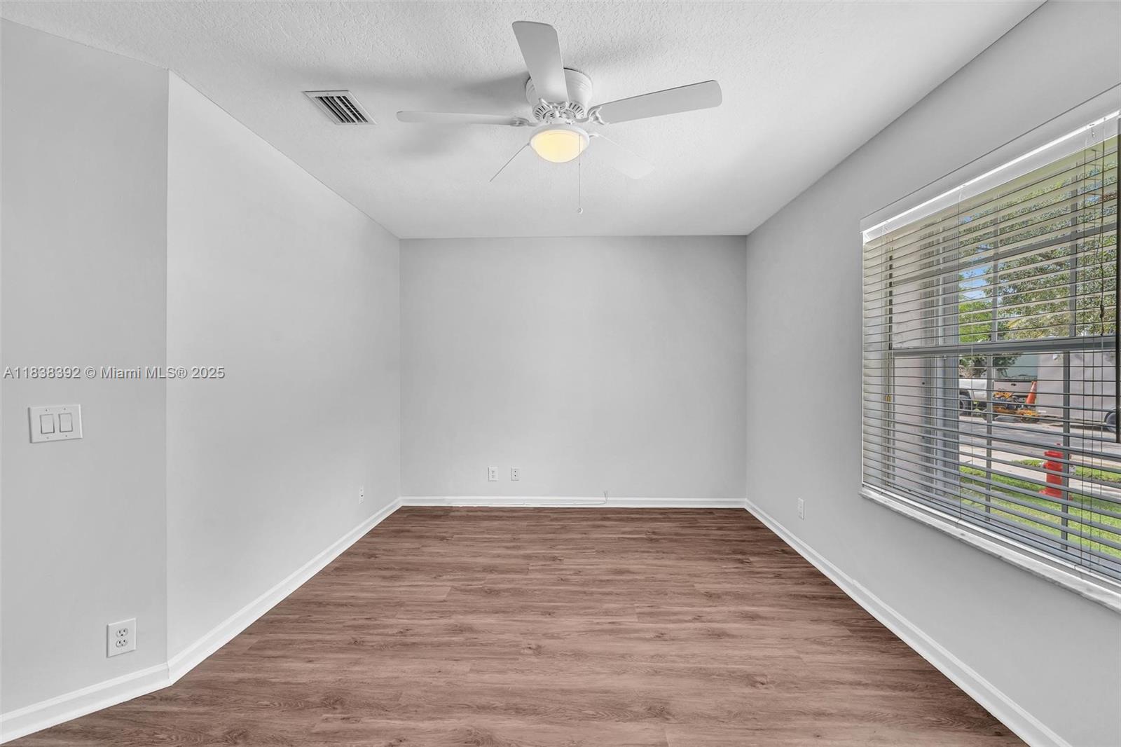 SECTOR 4 - Residential Lease