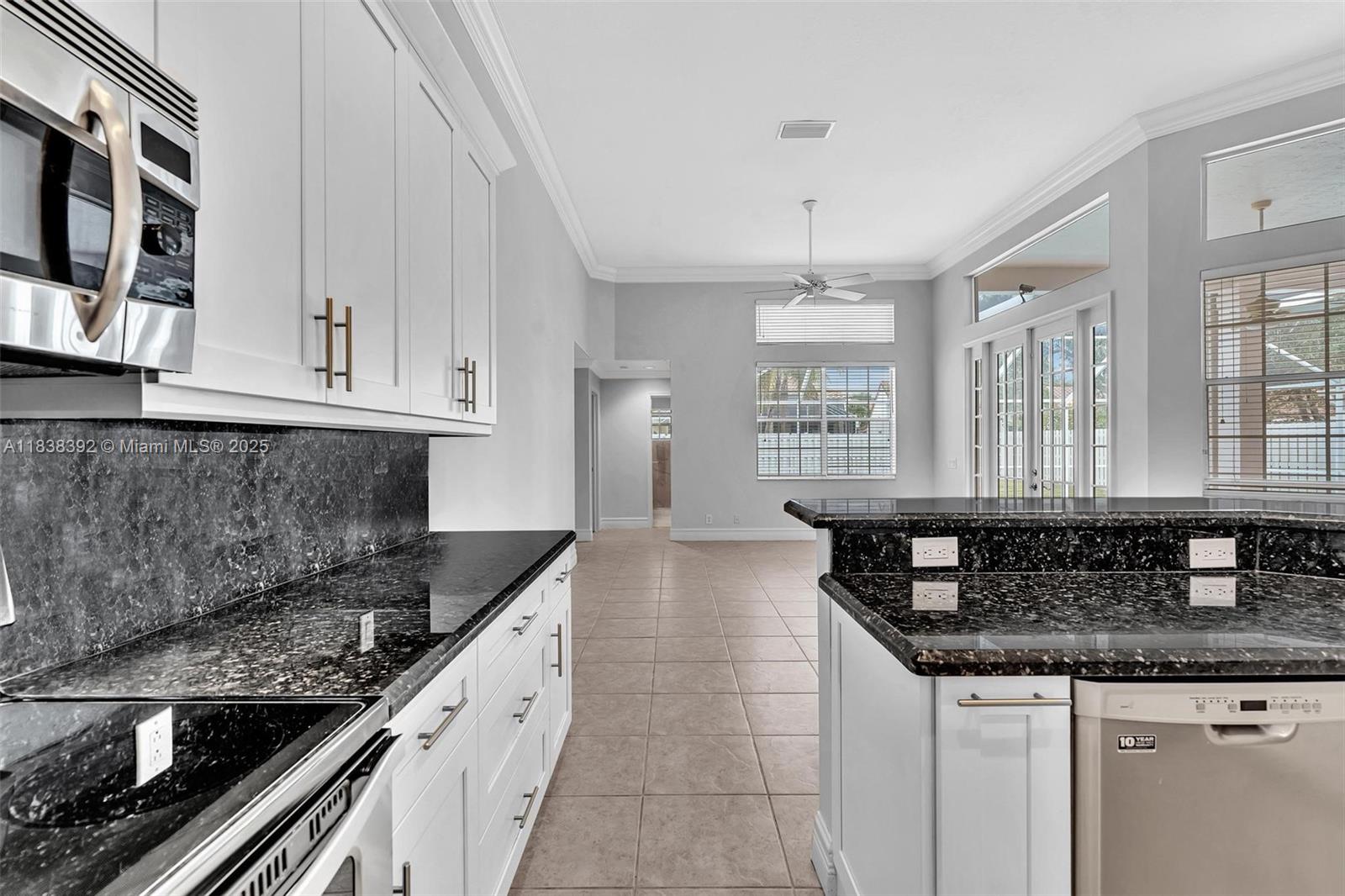 SECTOR 4 - Residential Lease