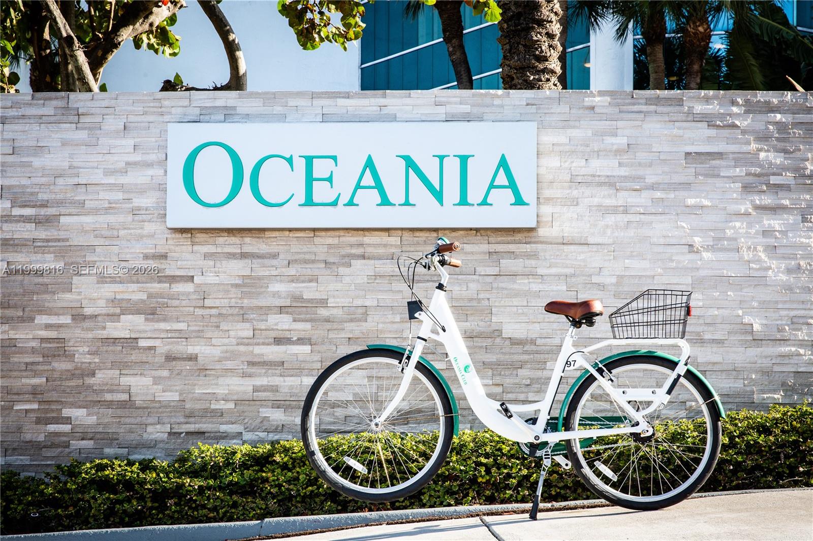 OCEANIA V CONDO - Residential
