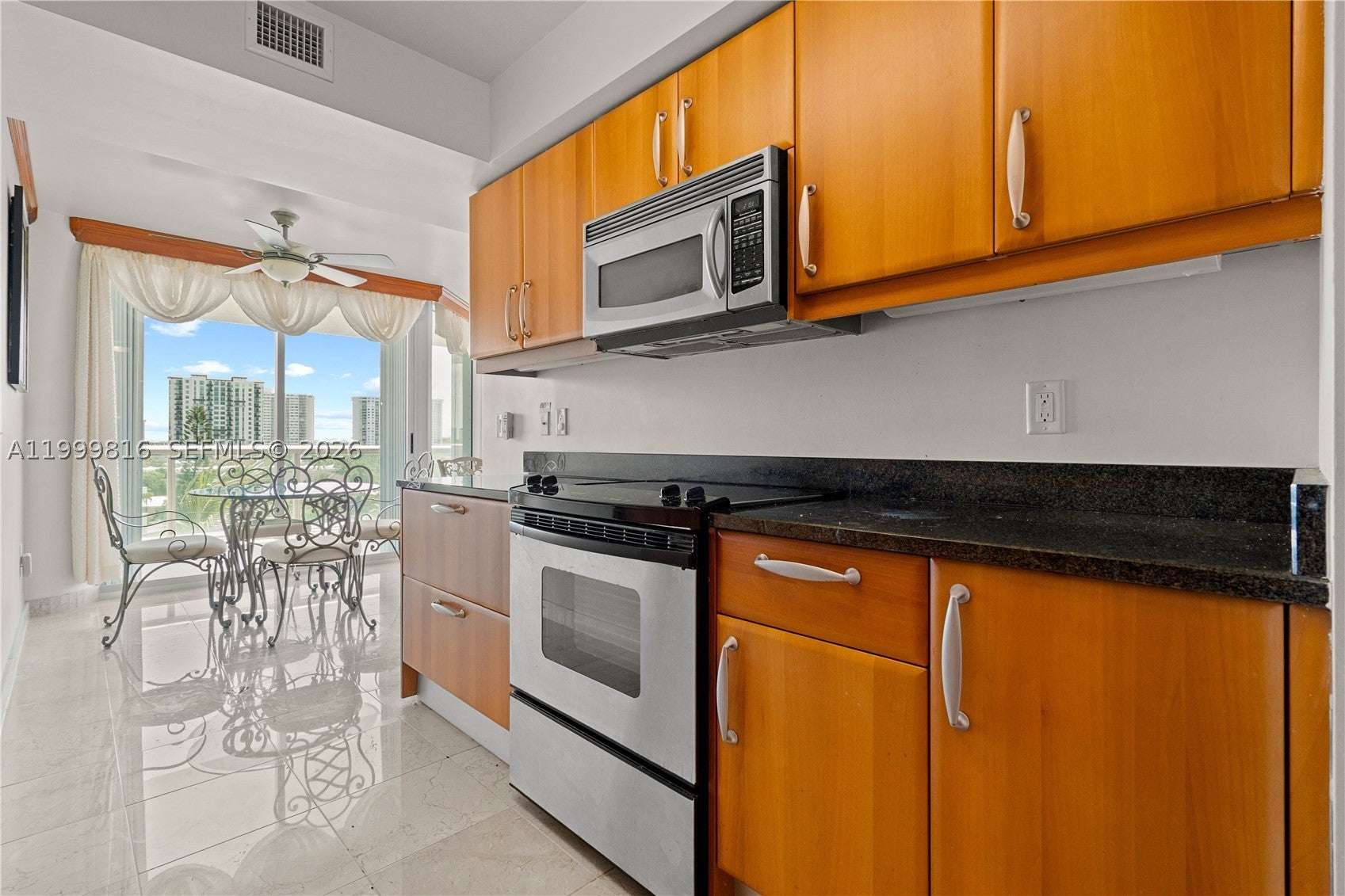 16500 Collins Ave 554