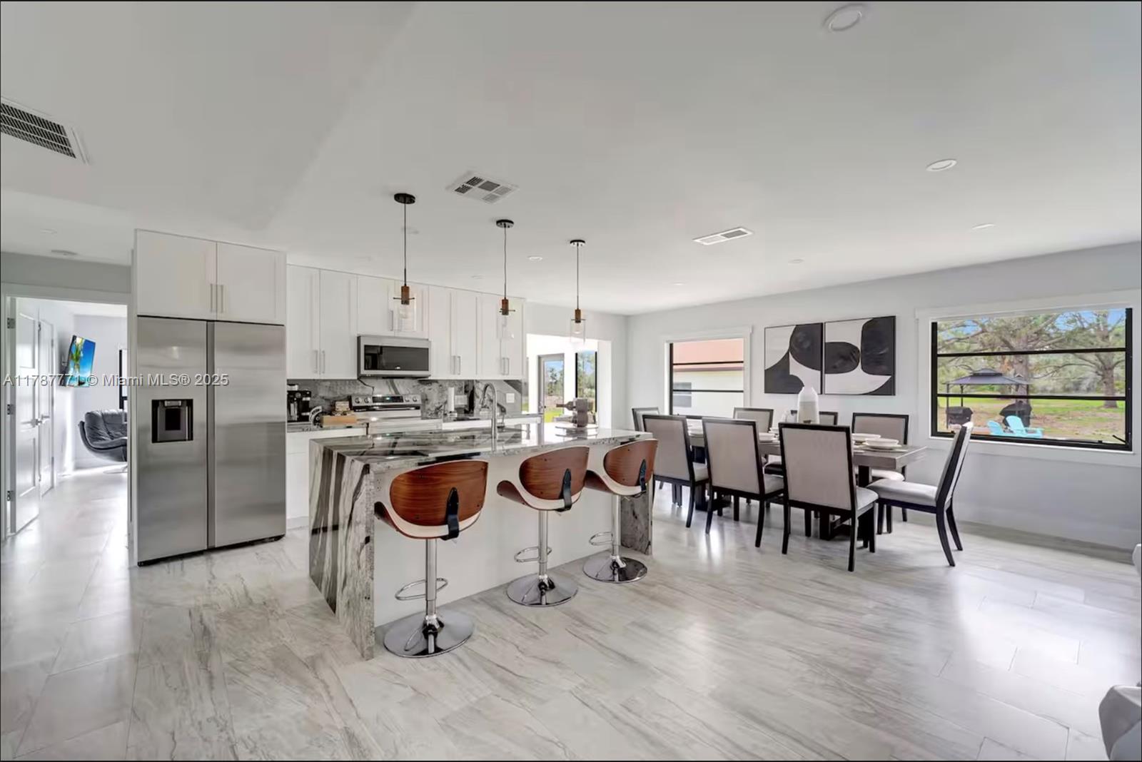 ENGLEWOOD GARDENS REPLAT - Residential